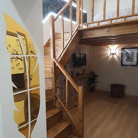 Viktoria Apartment Bari Luaran gambar